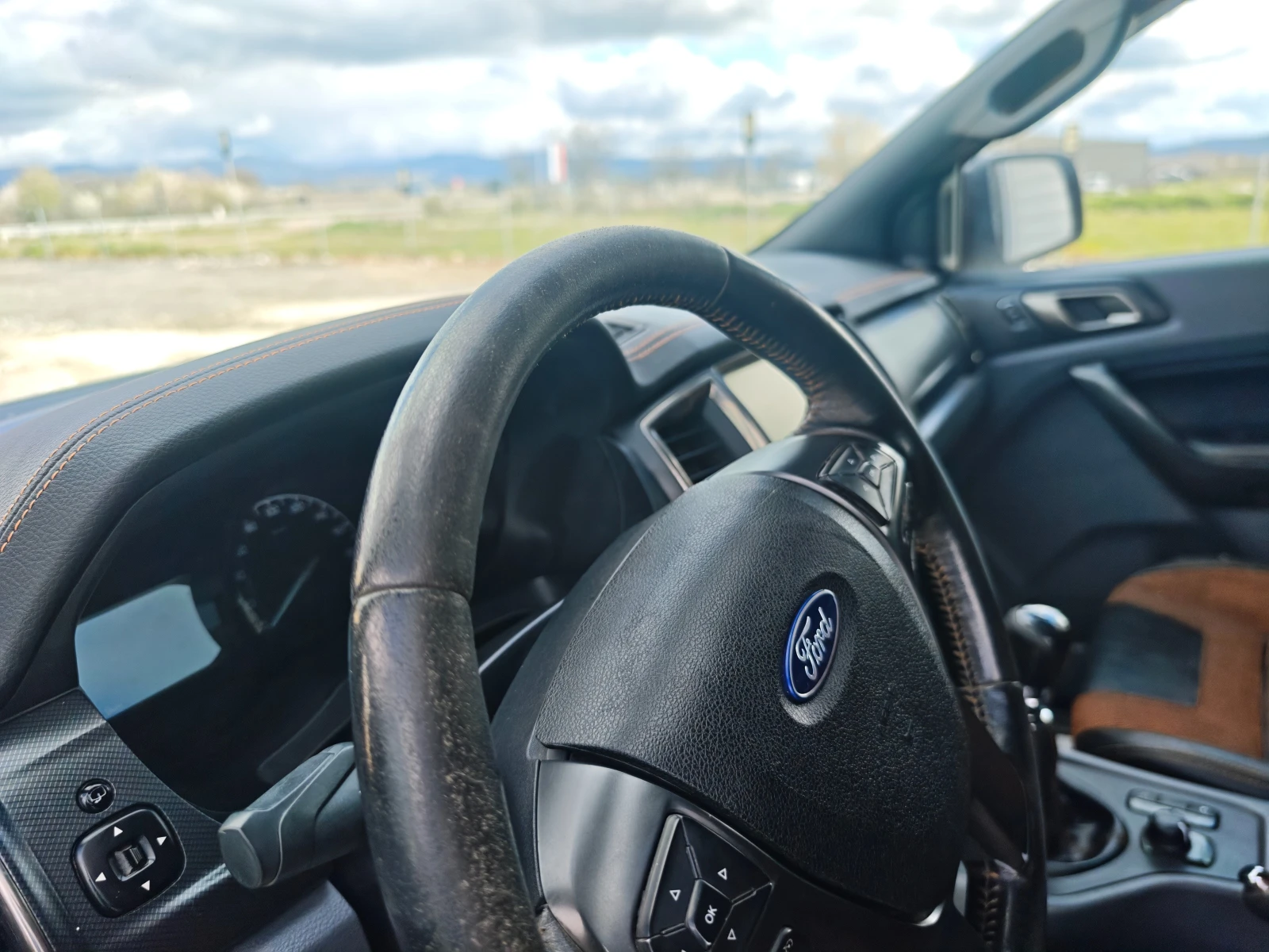 Ford Ranger 2.2 WILTDRAK* НАВИГАЦИЯ* CARPLAY* , снимка 15 - Автомобили и джипове - 54095527