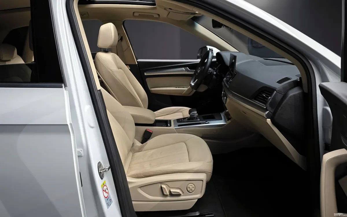 Audi Q5 45TFSI QUATTRO| MATRIX| ПОДГРЕВ| ПАНО, снимка 10 - Автомобили и джипове - 54459738