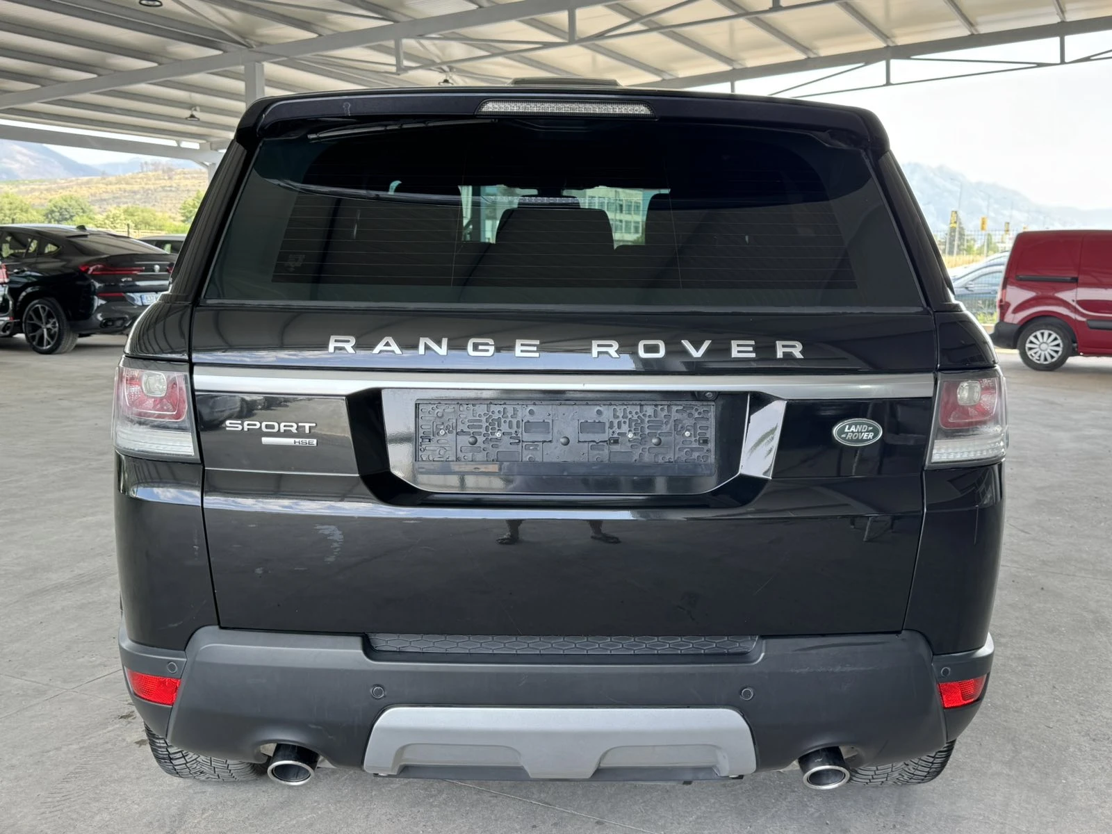 Land Rover Range Rover Sport 3.0TDV6* 250ps* 4x4* КОЖА* НАВИ* КАМЕРА* , снимка 4 - Автомобили и джипове - 55129103