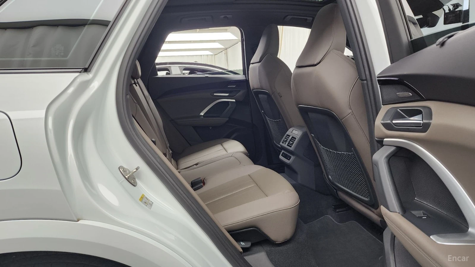 Audi Q5 40TFSI* QUATTRO* S LINE* ПОДГРЕВ* ОБДУХ* ПАНО* 360, снимка 11 - Автомобили и джипове - 55533035