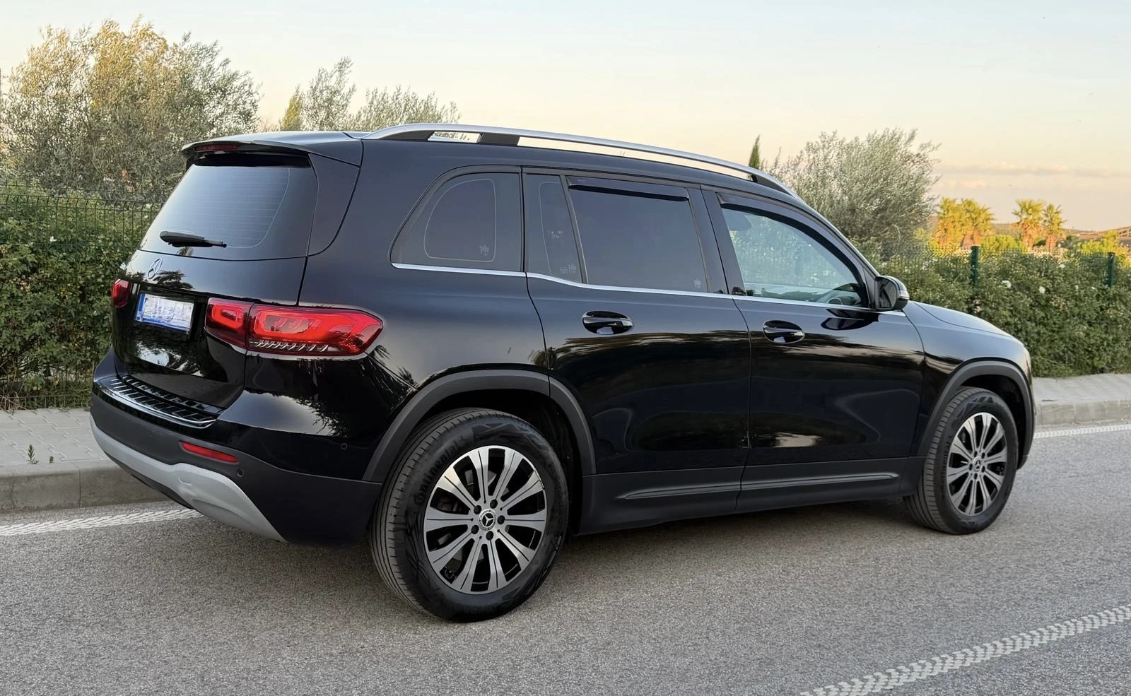 Mercedes-Benz GLB 200, снимка 6 - Автомобили и джипове - 56727658
