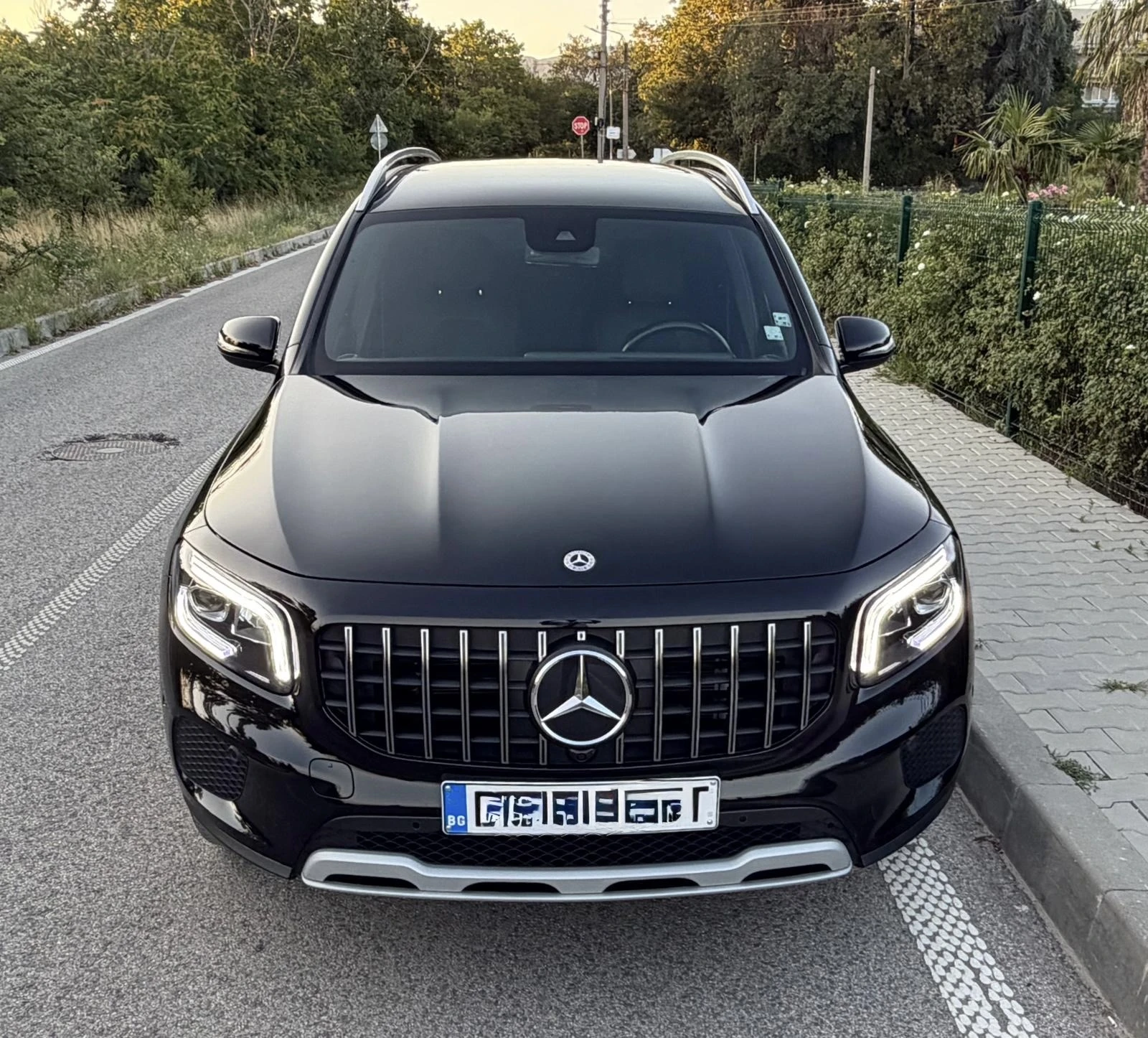 Mercedes-Benz GLB 200, снимка 7 - Автомобили и джипове - 56727658