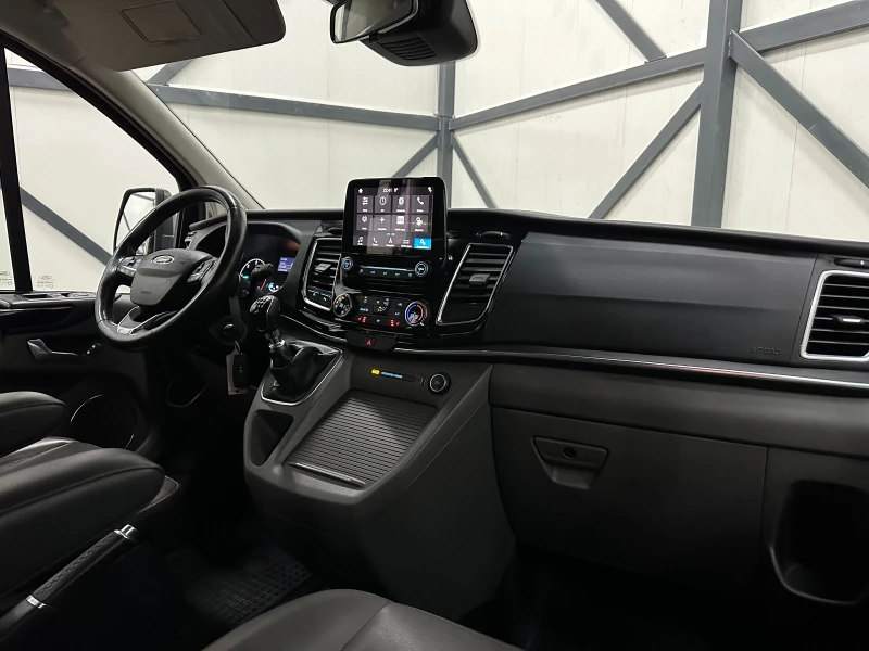 Ford Transit Custom КОЖА* НАВИ* 7+ 1 МЕСТА, снимка 10 - Бусове и автобуси - 52804762