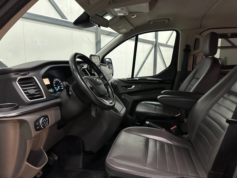 Ford Transit Custom КОЖА* НАВИ* 7+ 1 МЕСТА, снимка 8 - Бусове и автобуси - 52804762