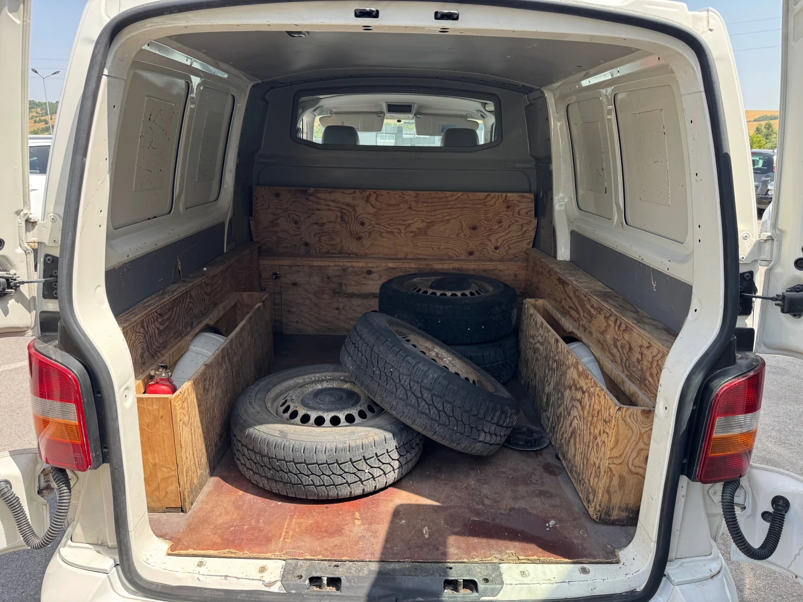 VW T5 1.9 TDi / 4+ 1 места - изображение 9