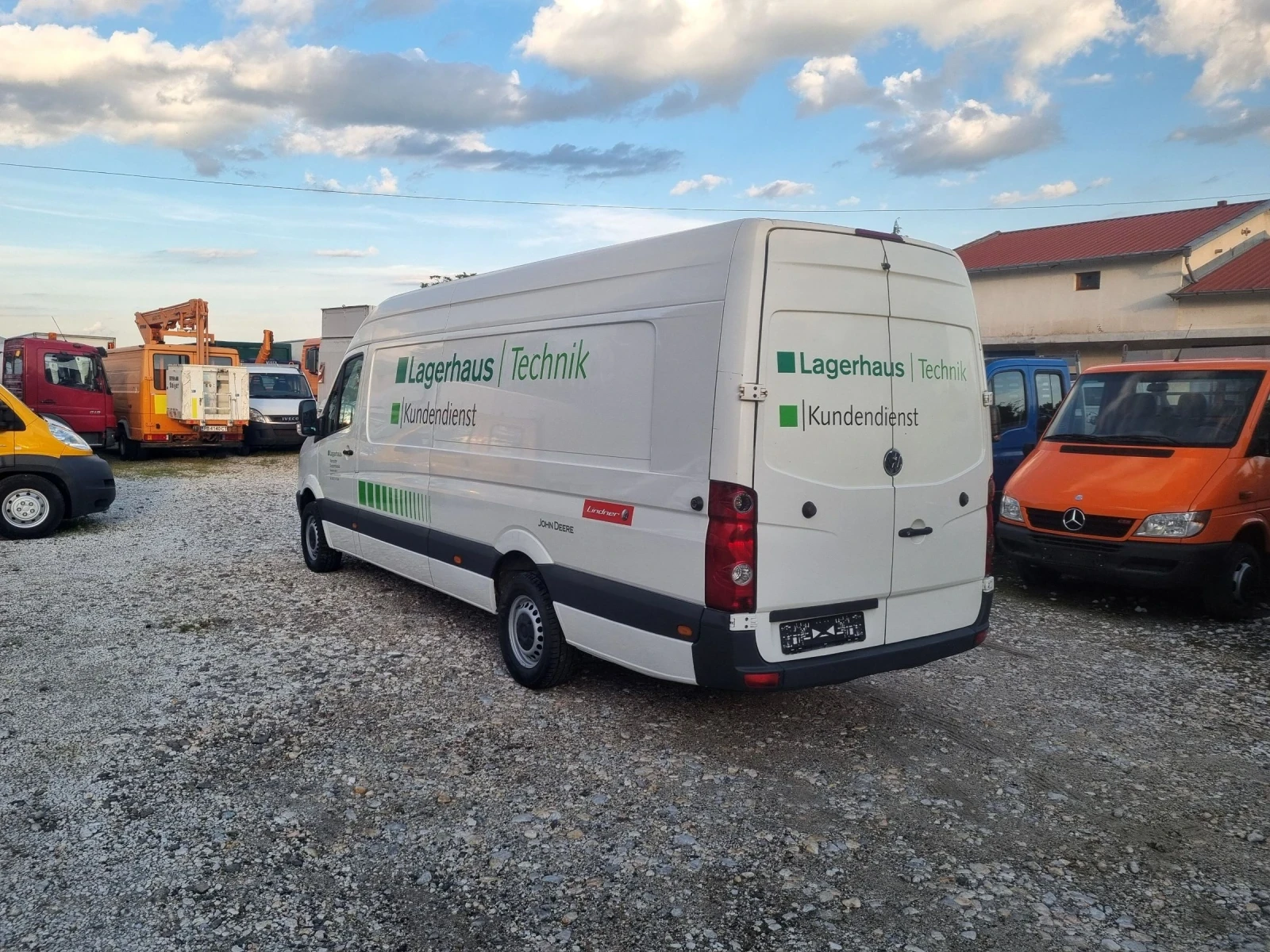 VW Crafter XXl, снимка 3 - Бусове и автобуси - 54839899