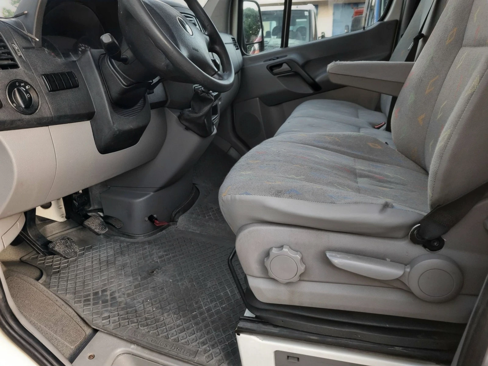 VW Crafter XXl, снимка 5 - Бусове и автобуси - 54839899