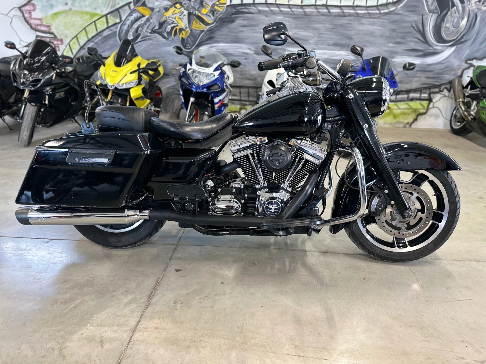 Harley-Davidson Touring Road King Police, снимка 3 - Мотоциклети и мототехника - 54383927