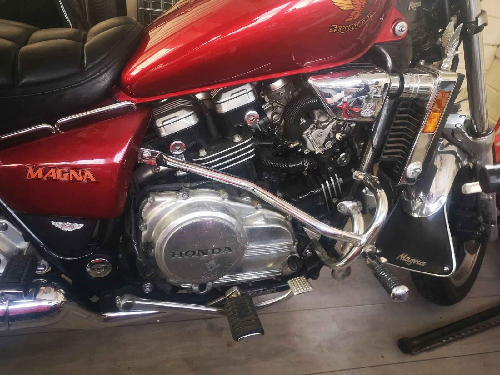 Honda Vf Magna, снимка 3 - Мотоциклети и мототехника - 55180806
