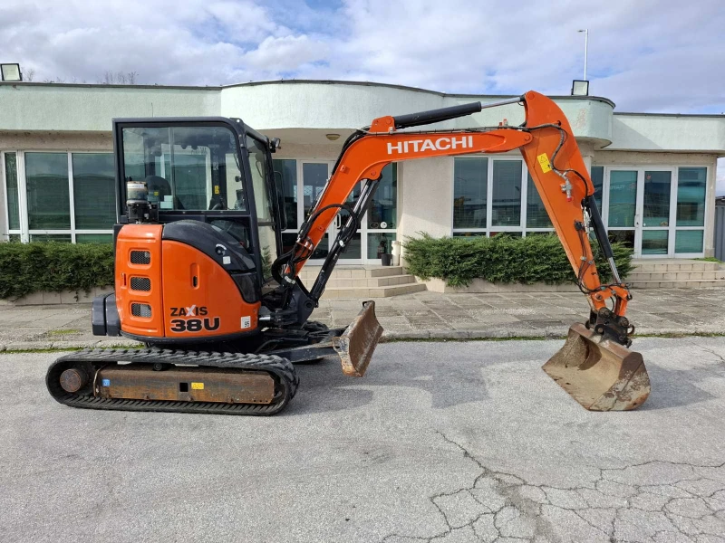 Багер Hitachi ZX 38U-5A, КЛИМАТИК , 3 КОФИ, снимка 5 - Индустриална техника - 52317436