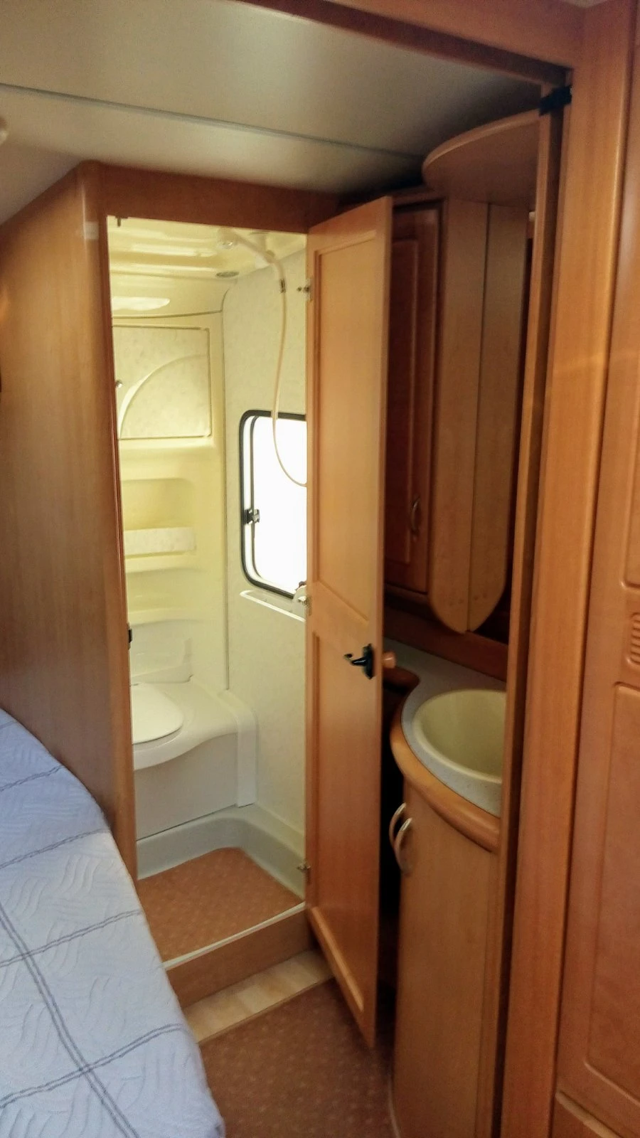  Hobby 560 | Mobile.bg   5