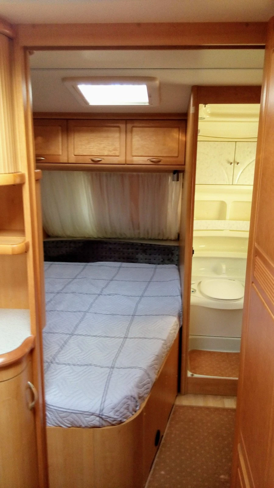  Hobby 560 | Mobile.bg   4