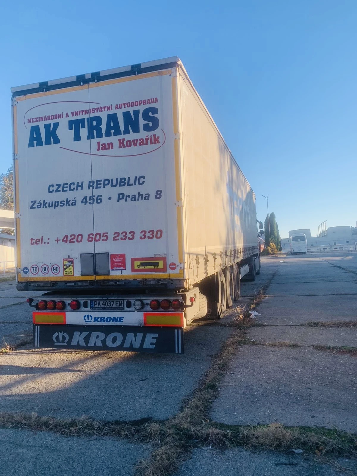 ����������� Krone | Mobile.bg � ����������� 3