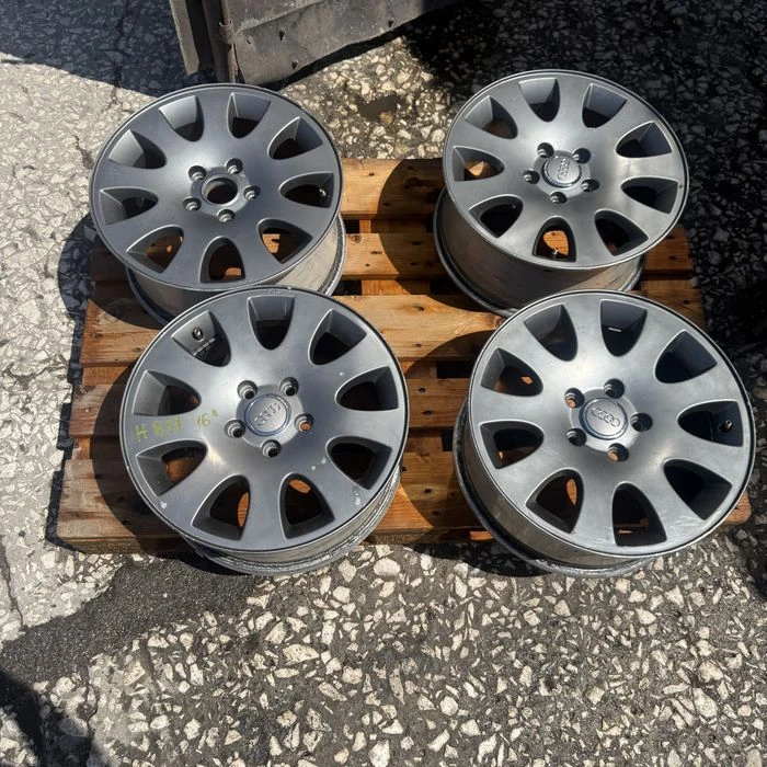 Джанти Audi A6 C5 Allroad 7J R16 ET45 4B0601025K ном 837