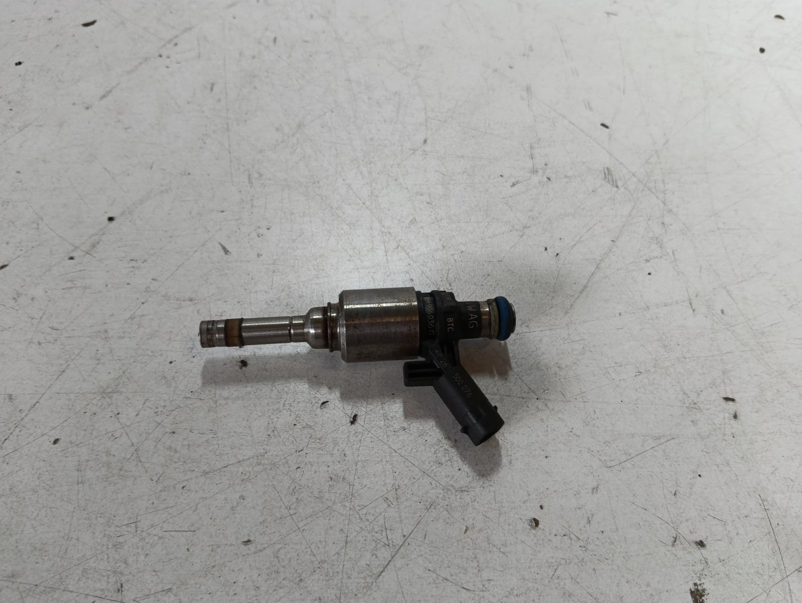 дюза 2.0 TSI 06H906036G  0261500076 VW Passat CC