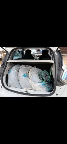 Renault Zoe Сервиз само Рено налична сервизна книжка., снимка 16