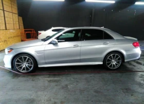 Mercedes-Benz E 63 AMG 5.5L V-8 DI, DOHC, VVT, TURBO | Mobile.bg    5