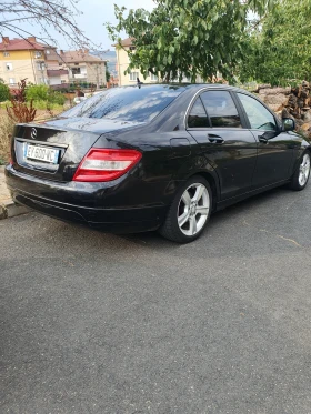 Mercedes-Benz C 200, снимка 2