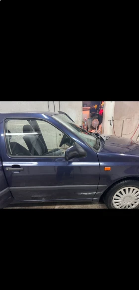 VW Golf 1.8 mono, снимка 3