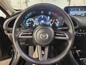 Mazda 3 * АВТО КРЕДИТ* ЦЕНА ДО БГ * Сервизна история *  - 28999 лв. / 14826.95 € - 76049431 7