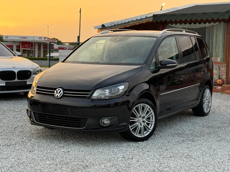 VW Touran 2.0TDi Highline АЛКАНТАРА ПАНО ПОДГРЕВ 