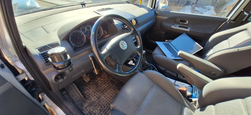 VW Sharan 2.8 4motion gaz, снимка 6 - Автомобили и джипове - 51648900