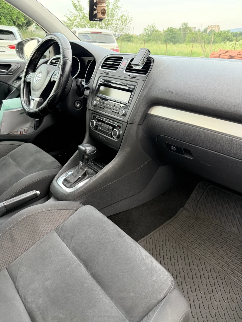 VW Golf, снимка 7 - Автомобили и джипове - 52697519