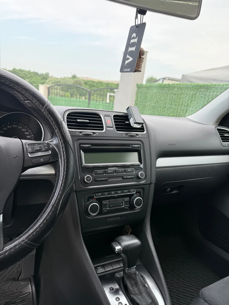 VW Golf, снимка 5 - Автомобили и джипове - 52697519