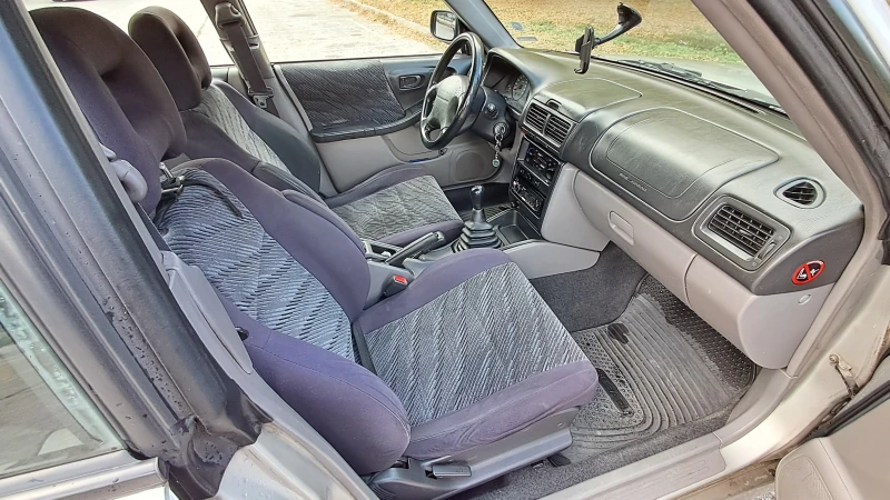 Subaru Forester, снимка 8 - Автомобили и джипове - 52478149