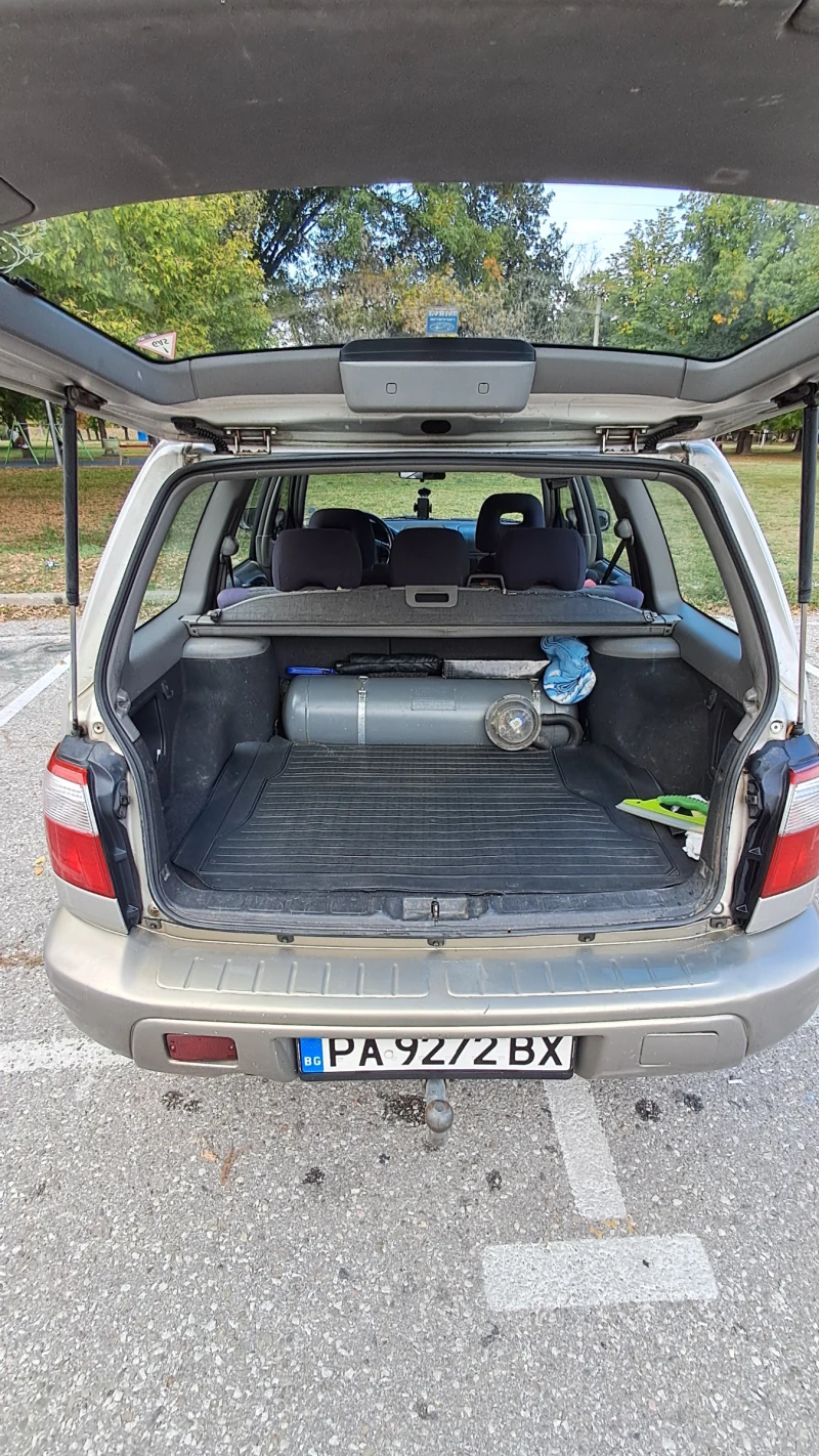 Subaru Forester, снимка 9 - Автомобили и джипове - 52478149