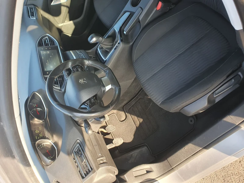 Peugeot 308 Peugeot 308 1.6HDI, снимка 8 - Автомобили и джипове - 52885296
