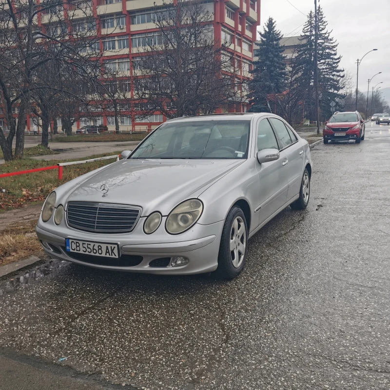 Mercedes-Benz E 220