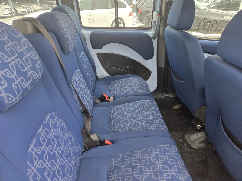 Fiat Doblo 1.3* klima* 7 местен, снимка 15 - Автомобили и джипове - 53249217