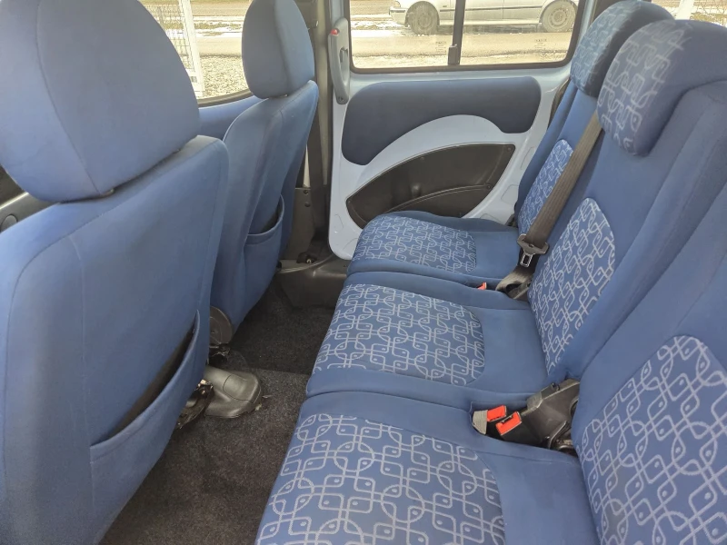 Fiat Doblo 1.3* klima* 7 местен, снимка 13 - Автомобили и джипове - 53249217