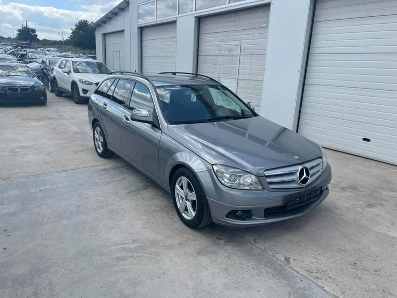 Mercedes-Benz C 220 2.2cdi *6ck*NAVI*, снимка 11 - Автомобили и джипове - 34048576