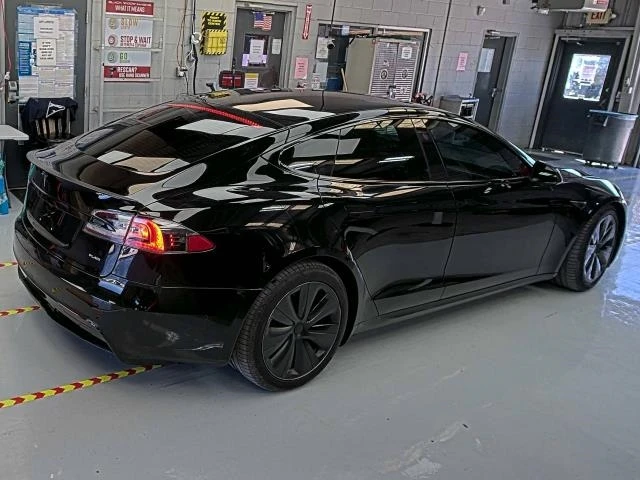 Tesla Model S PLAID CARFAX АВТО КРЕДИТ , снимка 3 - Автомобили и джипове - 49517784