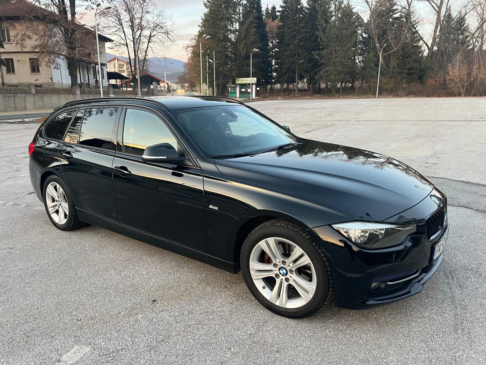 BMW 320, снимка 1