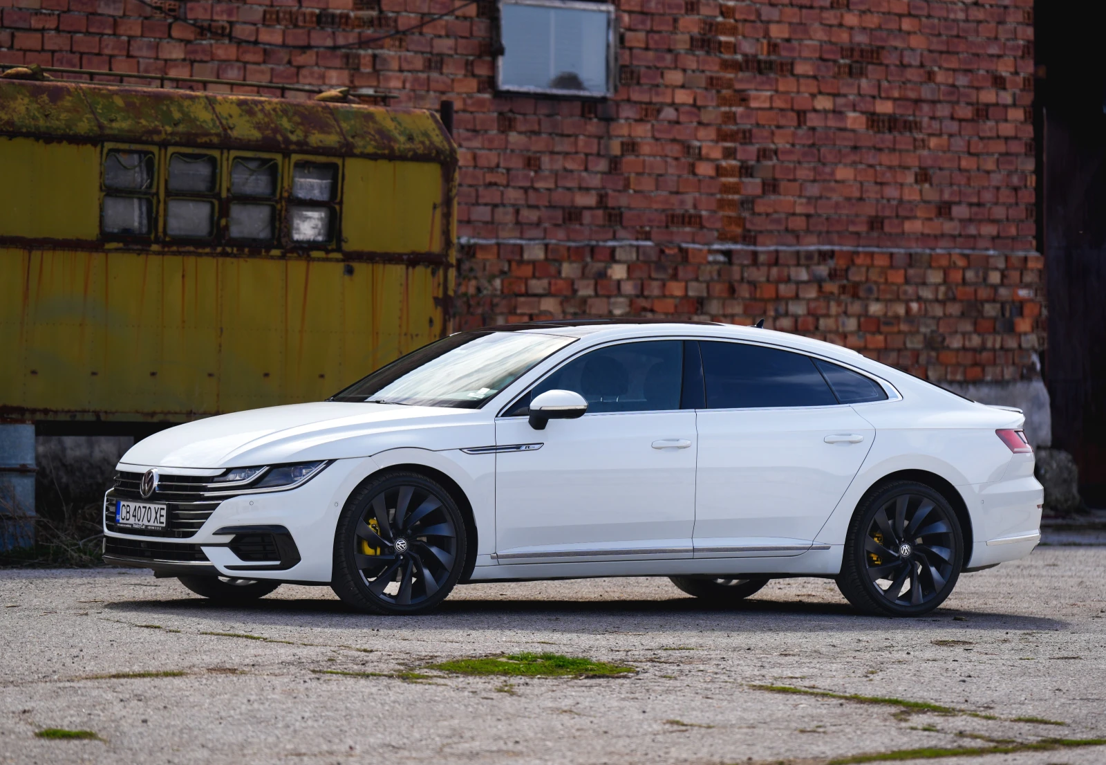 VW Arteon R-Line 2.0TSI 264HP DSG 4 Motion - изображение 2