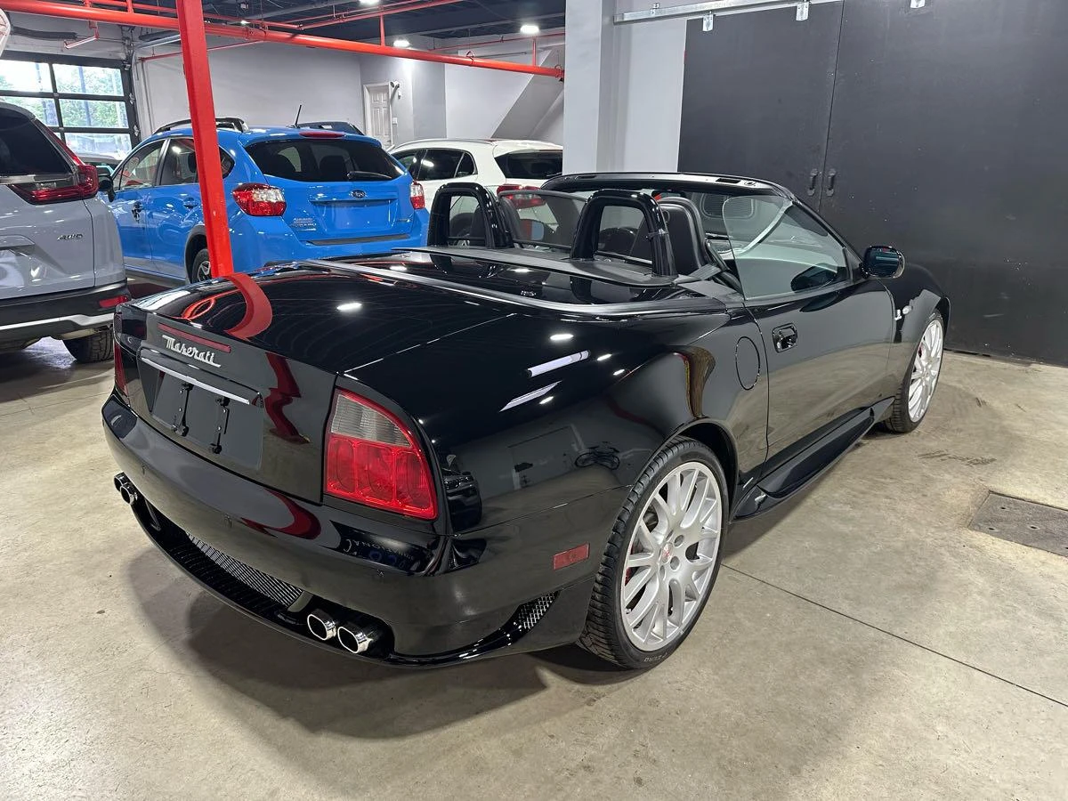 Maserati Gransport CARFAX АВТО КРЕДИТ  - изображение 4