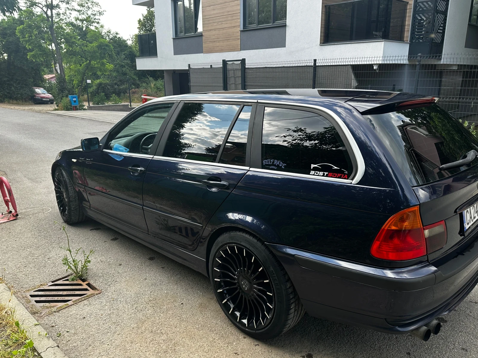 BMW 330  - изображение 3