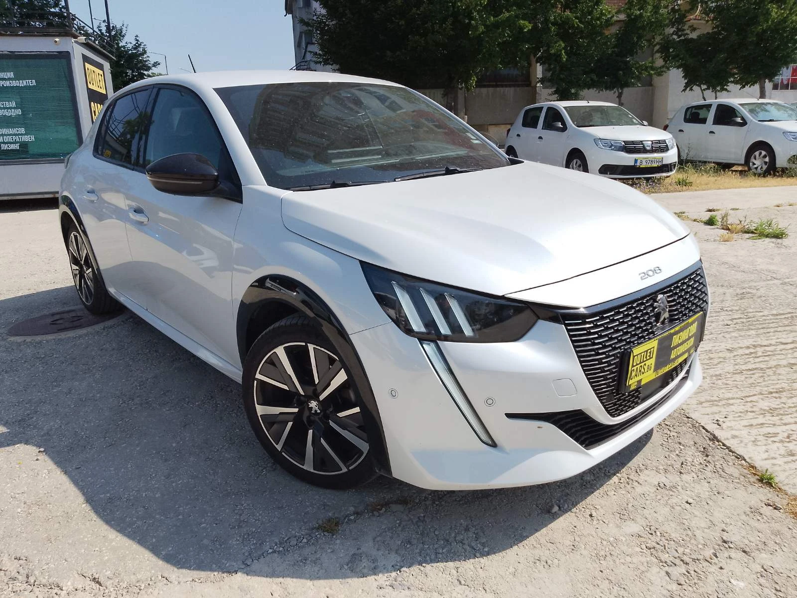 Peugeot 208 GT - изображение 3
