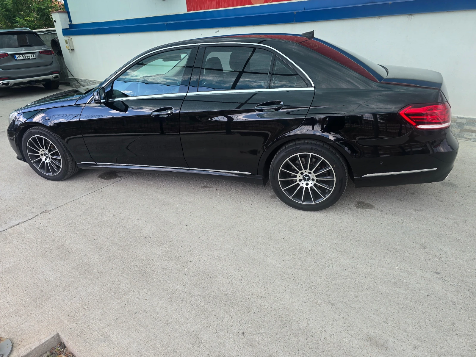 Mercedes-Benz E 220 BLUETEC - изображение 6