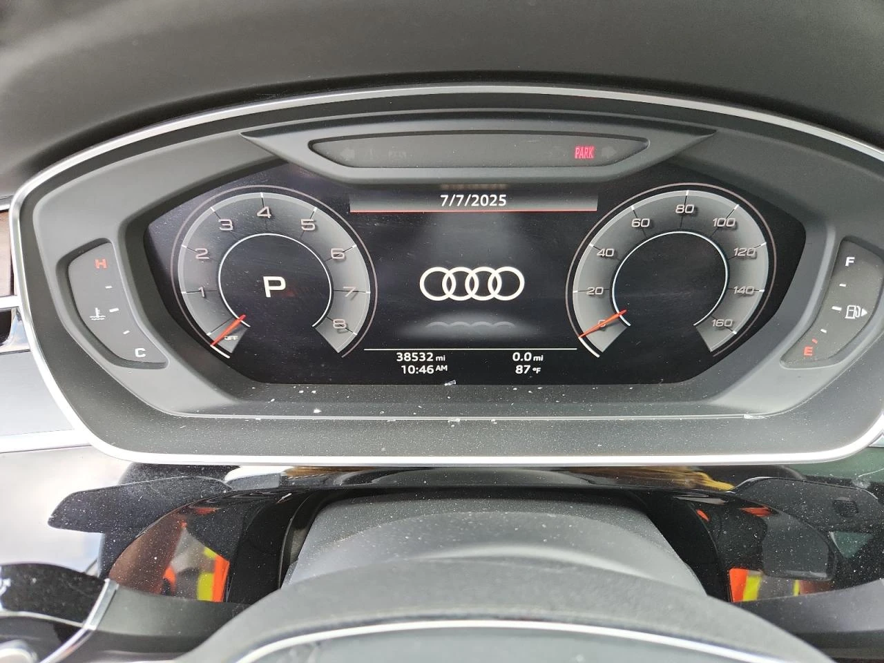 Audi A8 LONG - изображение 10