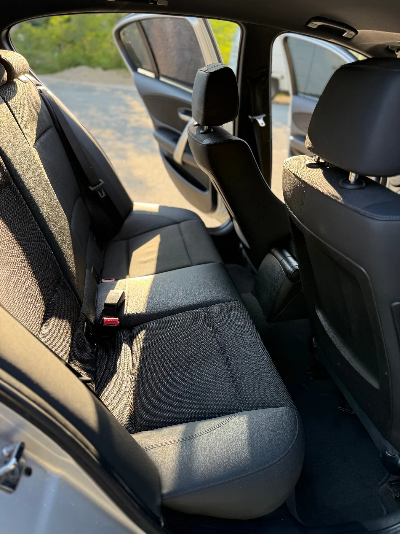 BMW 120 d | Mobile.bg   11