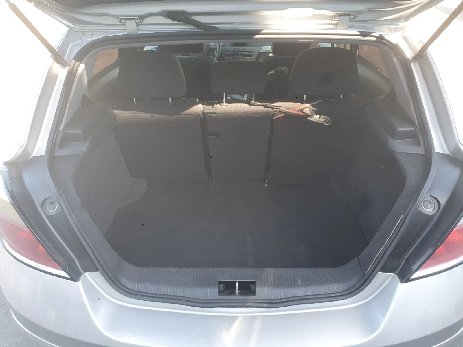 Opel Astra 1, 7 tdi 101 hp - изображение 9