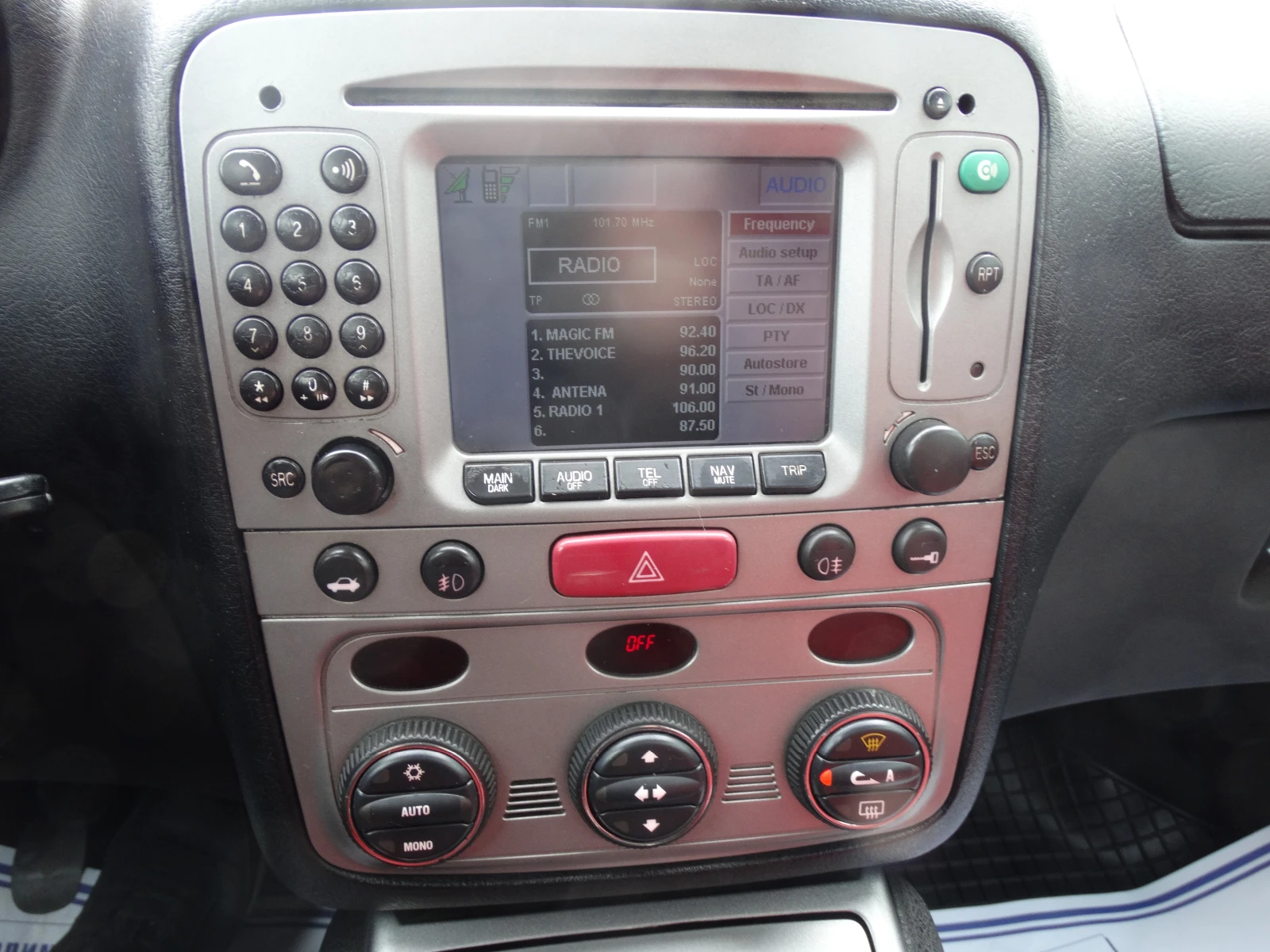 Alfa Romeo Gt 1.9 jtd 150 - изображение 9