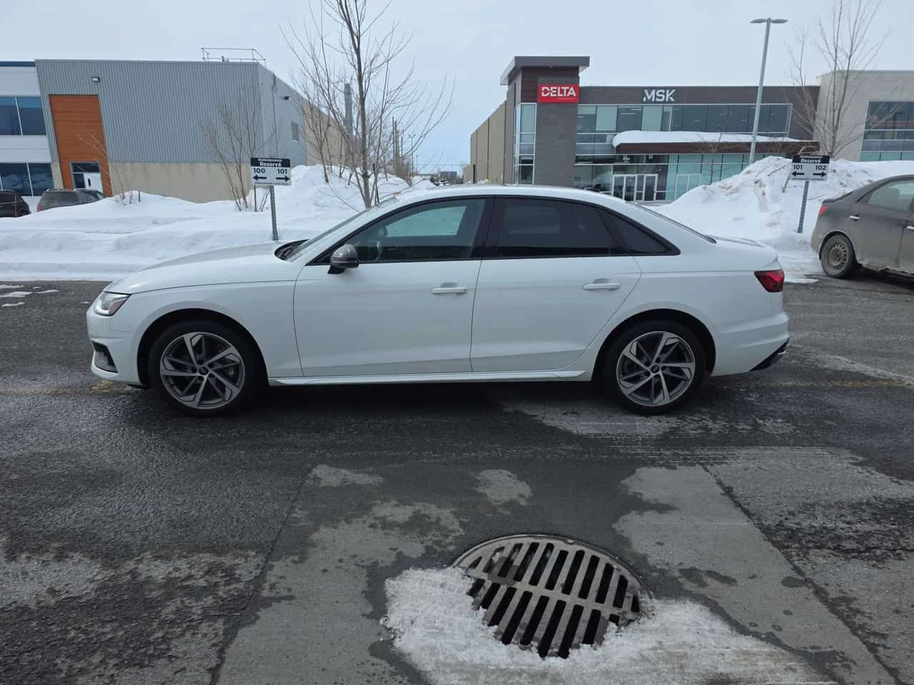 Audi A4 * Komfort * CARFAX * ���� �� �� | Mobile.bg � ����������� 11