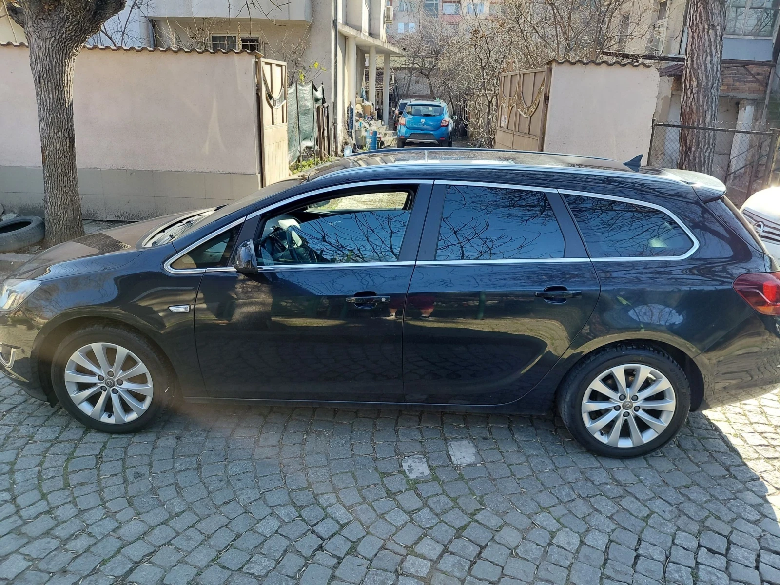 Opel Astra 1.4, снимка 6 - Автомобили и джипове - 53650083