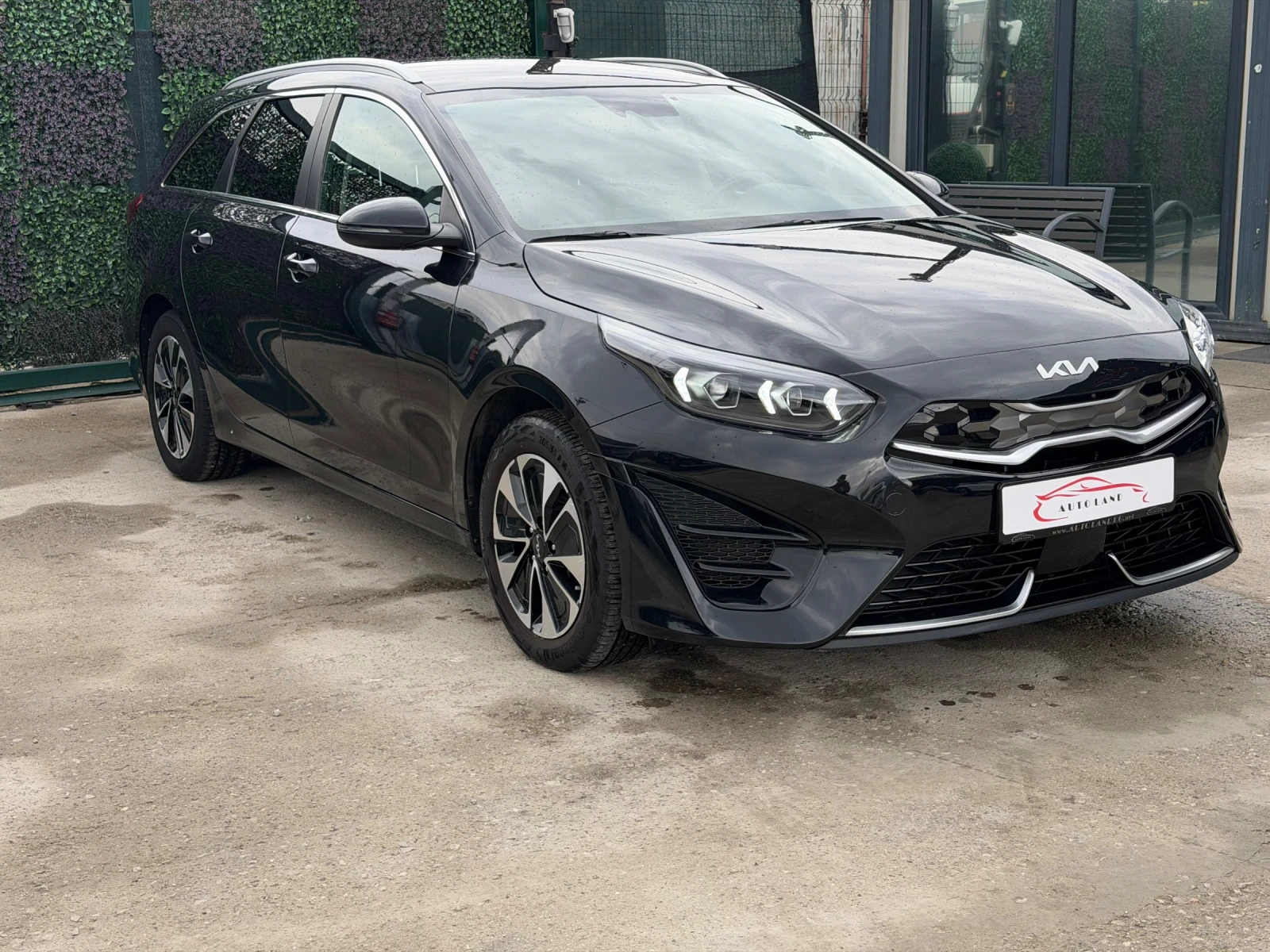 Kia Ceed GT-LINE/CAM/LED/NAVI/KEYLESS/СОБСТВЕН ЛИЗИНГ, снимка 2 - Автомобили и джипове - 54166395