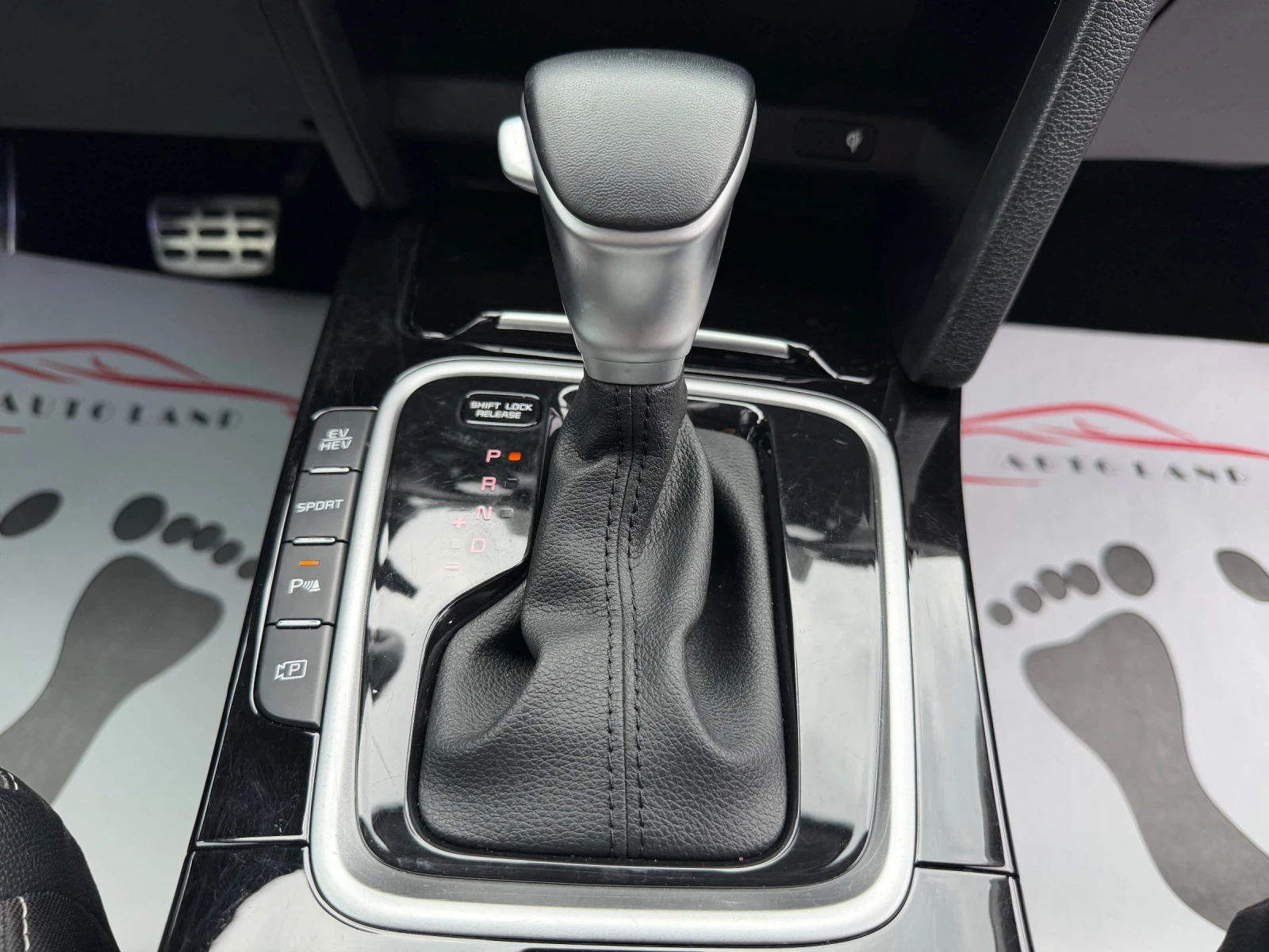 Kia Ceed GT-LINE/CAM/LED/NAVI/KEYLESS/СОБСТВЕН ЛИЗИНГ, снимка 10 - Автомобили и джипове - 54166395